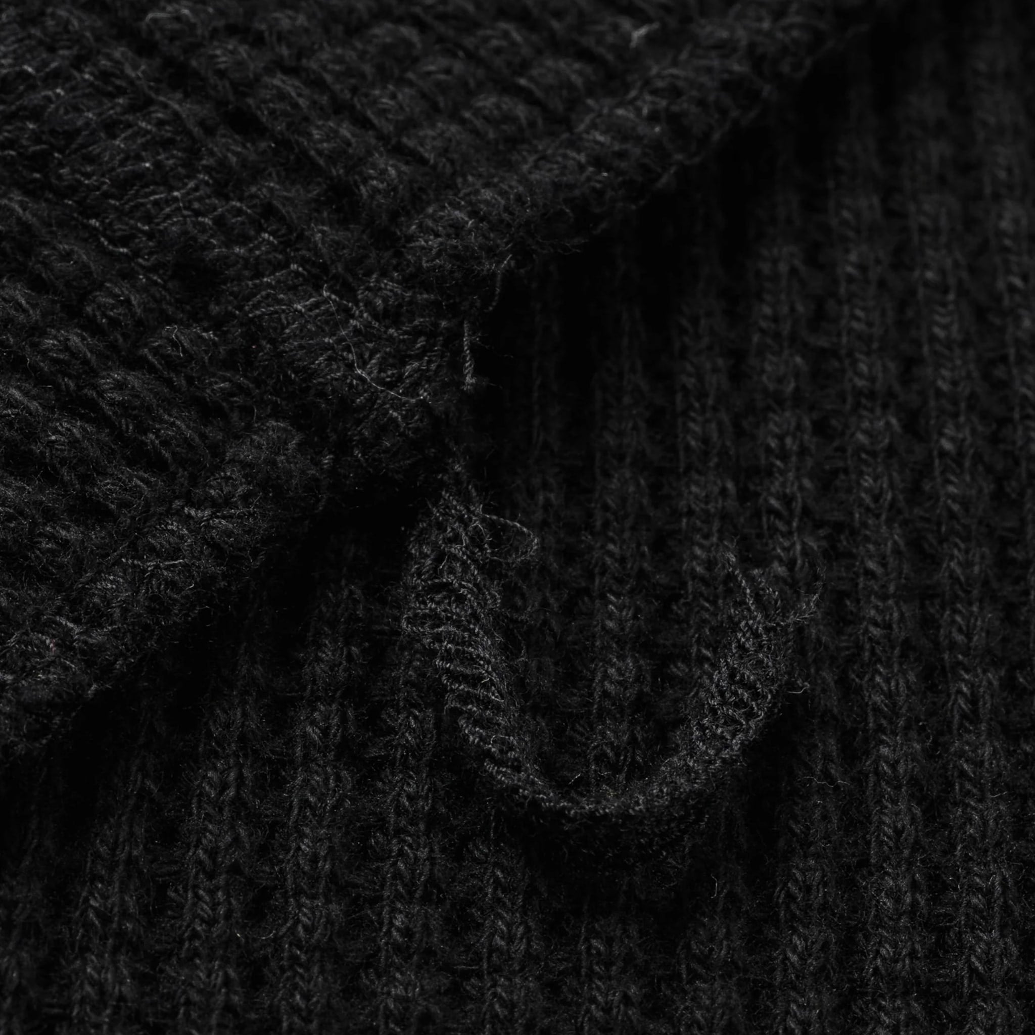 IHTL-1301-BLK Waffle Knit Long Sleeved Crew Neck Thermal Top - Black