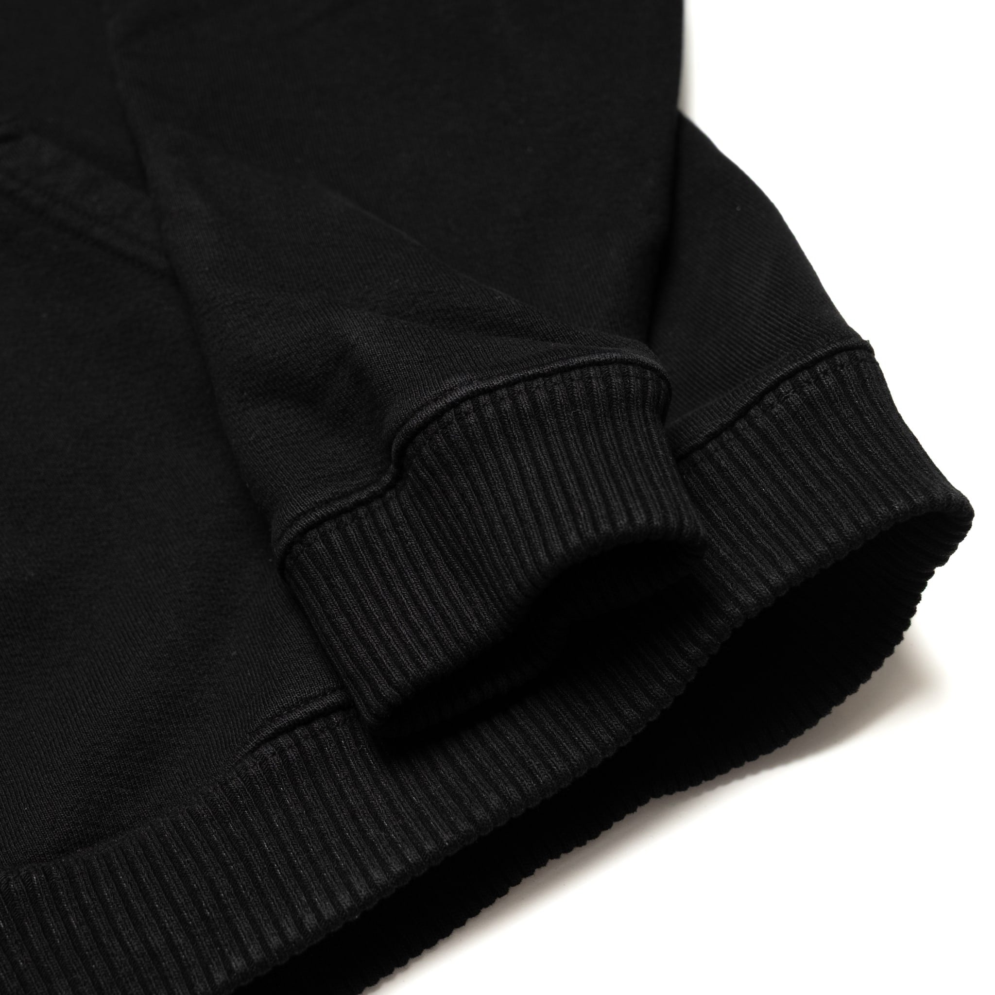 Ultraweight Pullover - Black