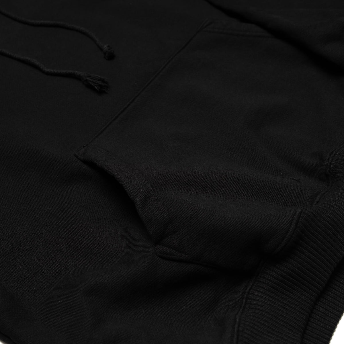 Ultraweight Pullover - Black