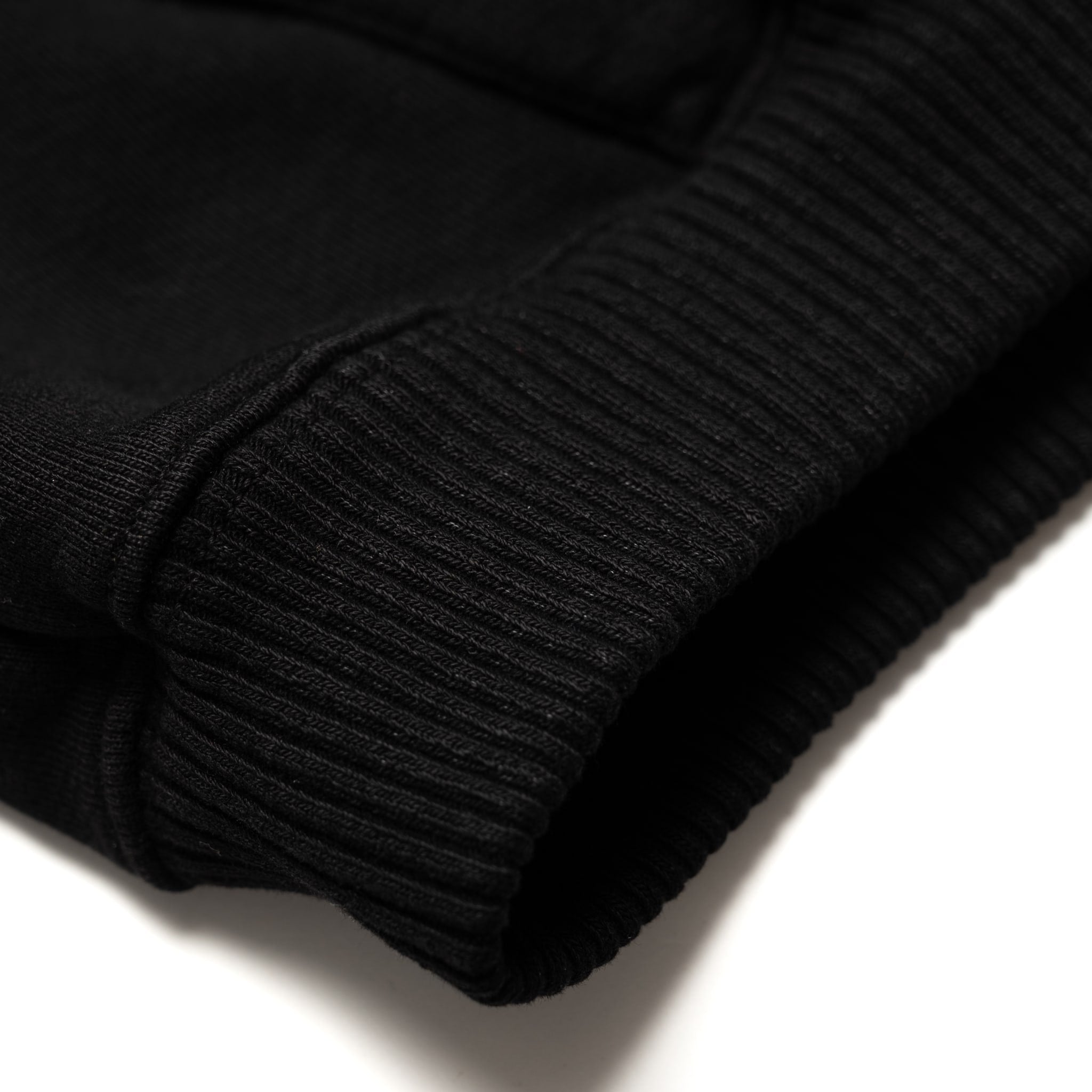 Ultraweight Pullover - Black