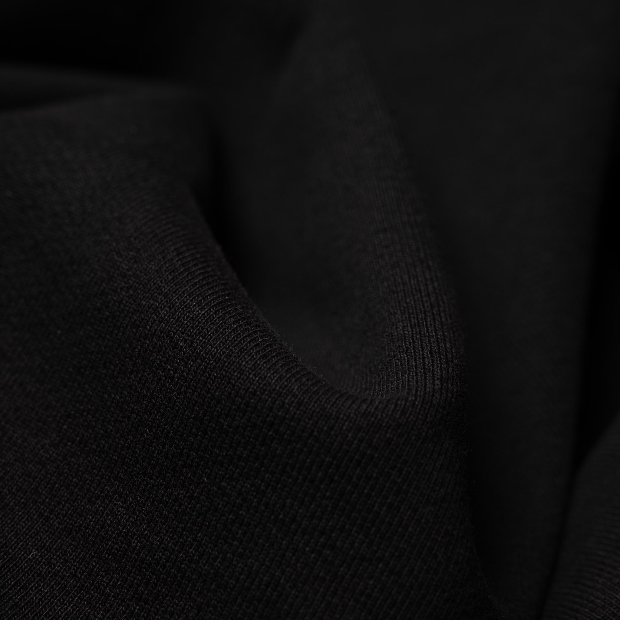 Ultraweight Pullover - Black
